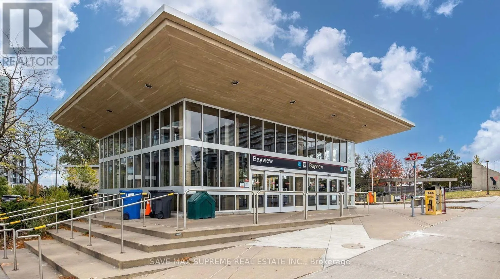 220 - 7 KENASTON GARDENS E