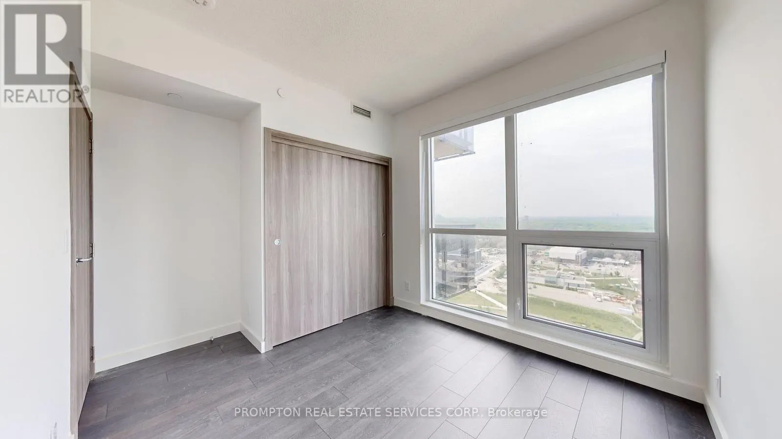 2608 - 85 MCMAHON DRIVE