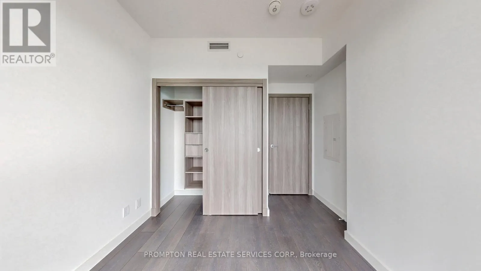 2608 - 85 MCMAHON DRIVE