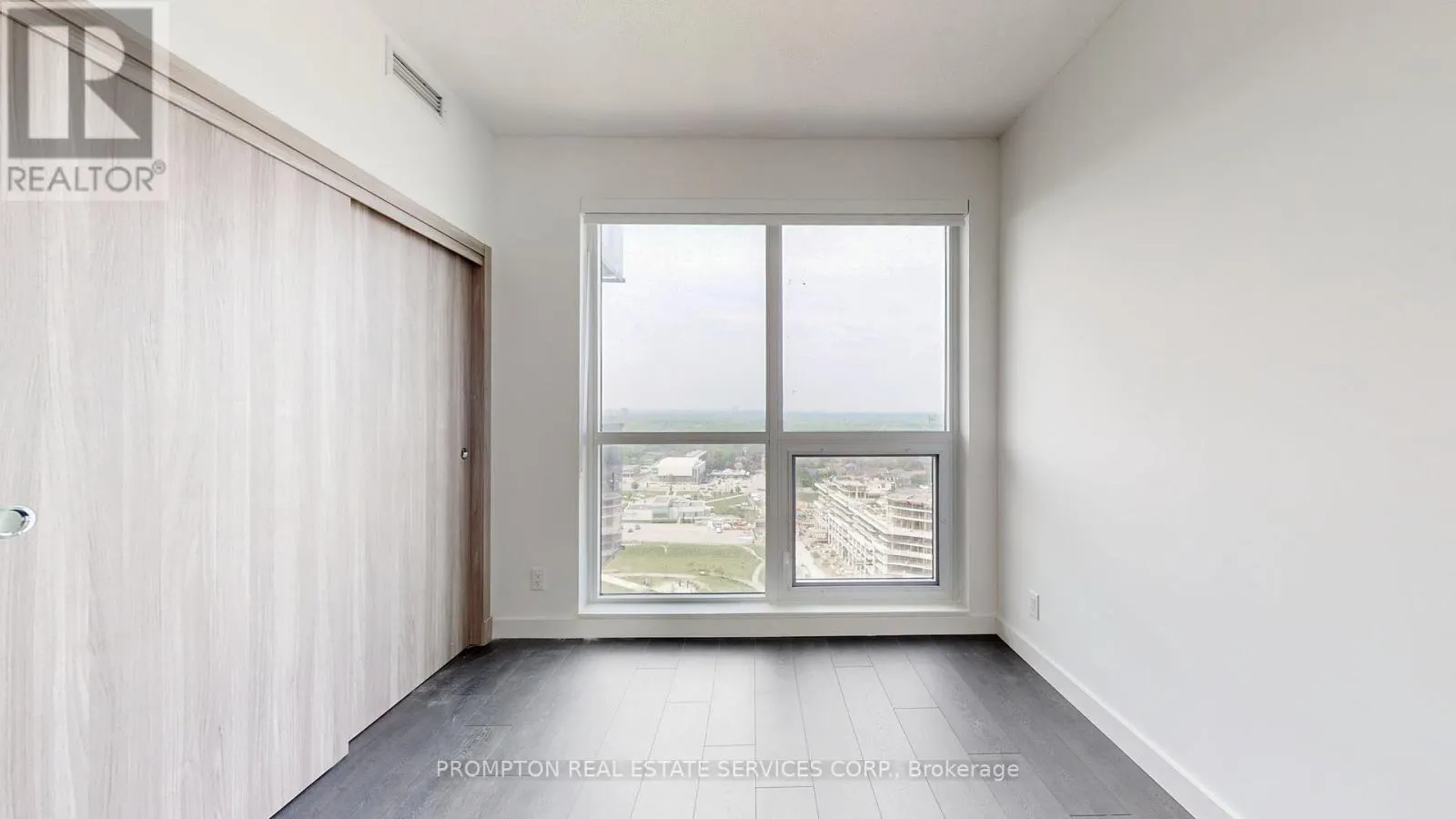 2608 - 85 MCMAHON DRIVE