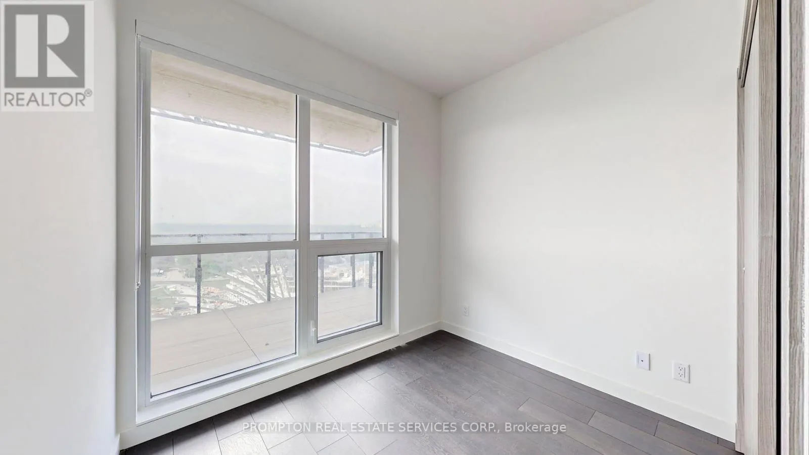 2608 - 85 MCMAHON DRIVE