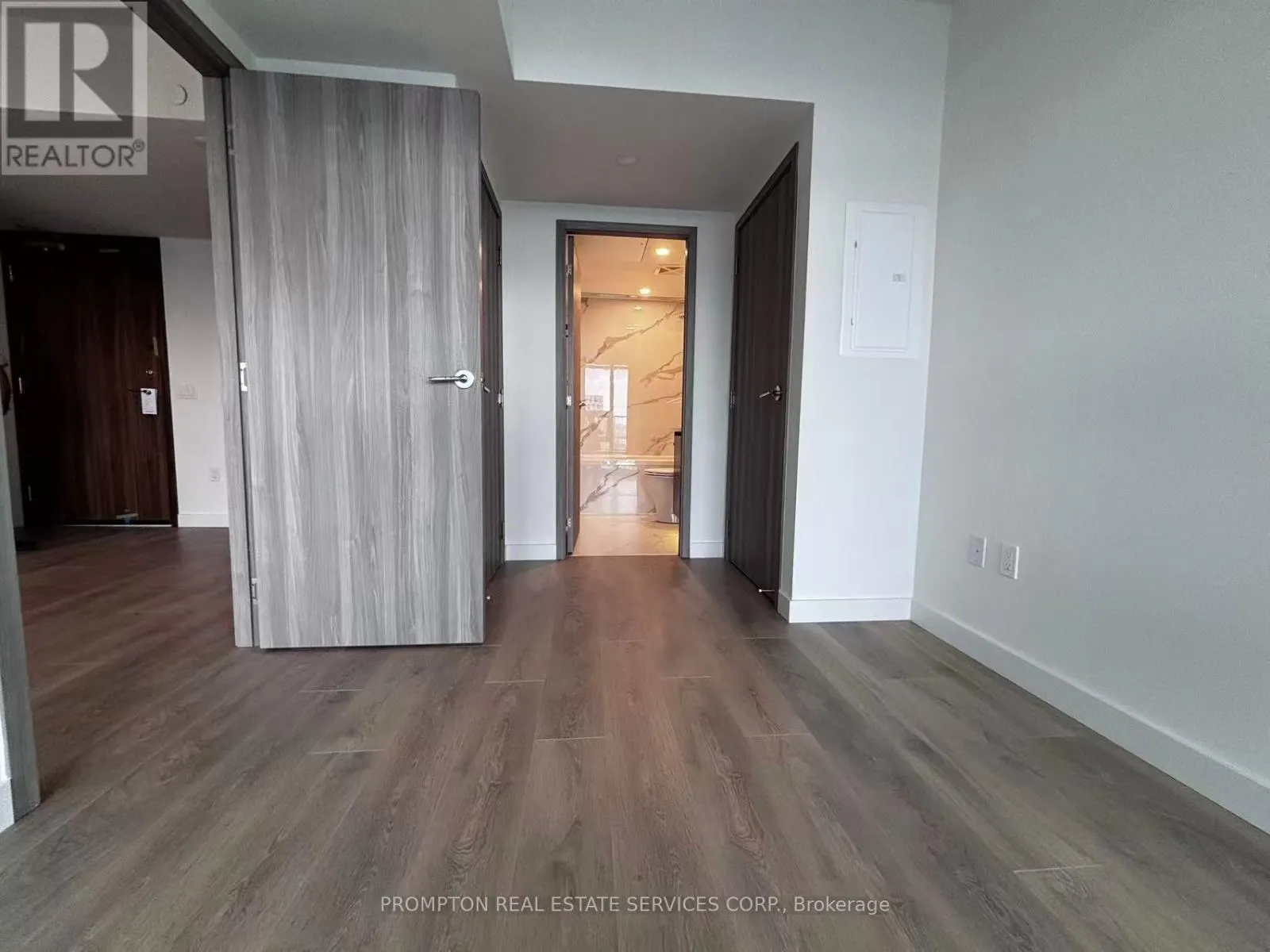 3301 - 3 CONCORD CITYPLACE WAY