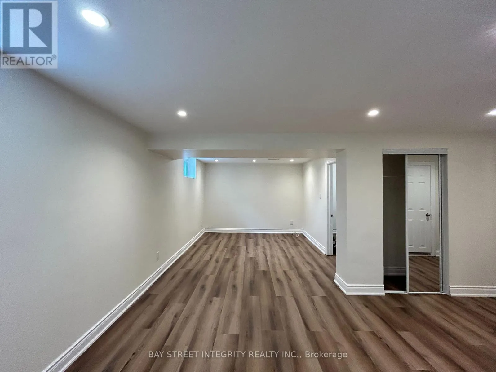 435 CUMMER AVENUE