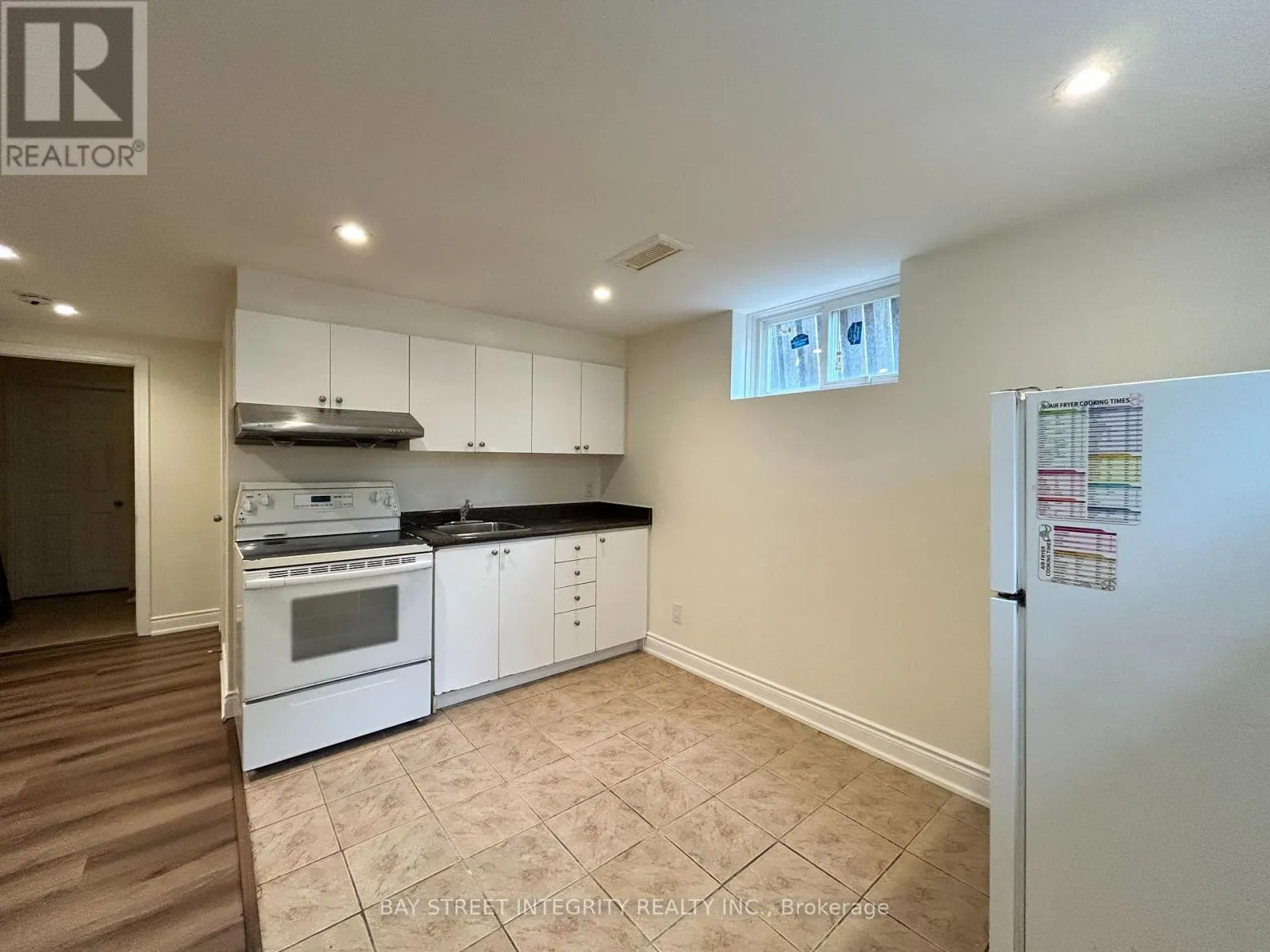 435 CUMMER AVENUE