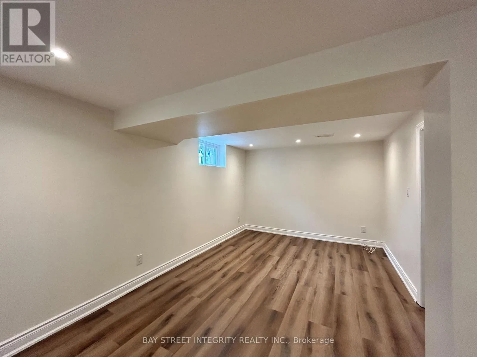 435 CUMMER AVENUE