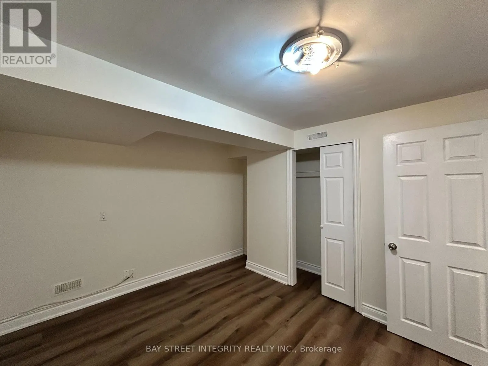 435 CUMMER AVENUE
