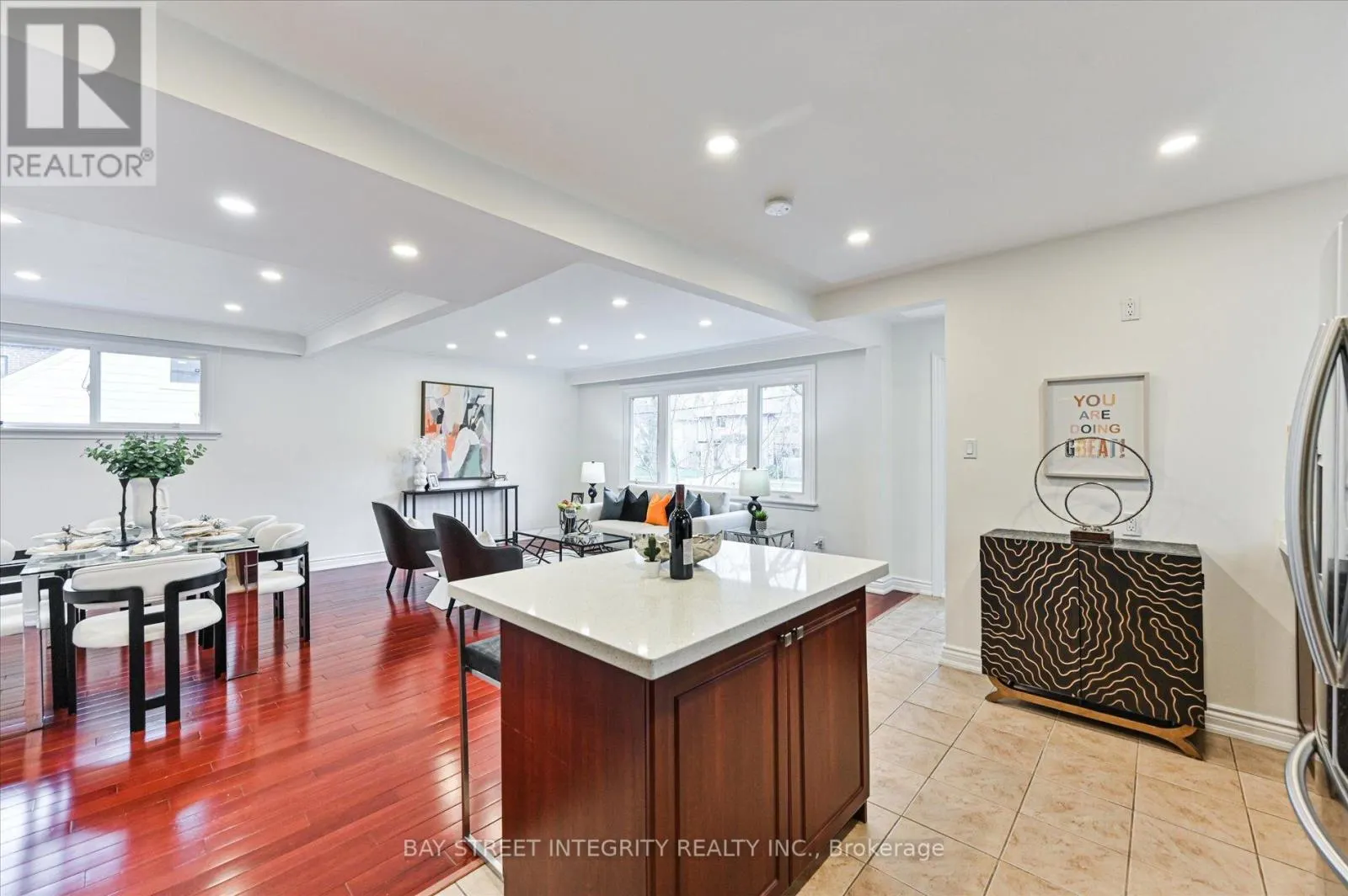435 CUMMER AVENUE