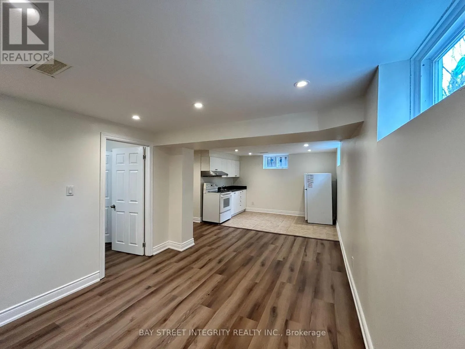 435 CUMMER AVENUE