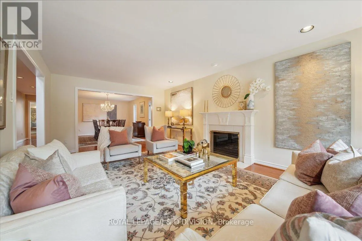 2 IVOR ROAD