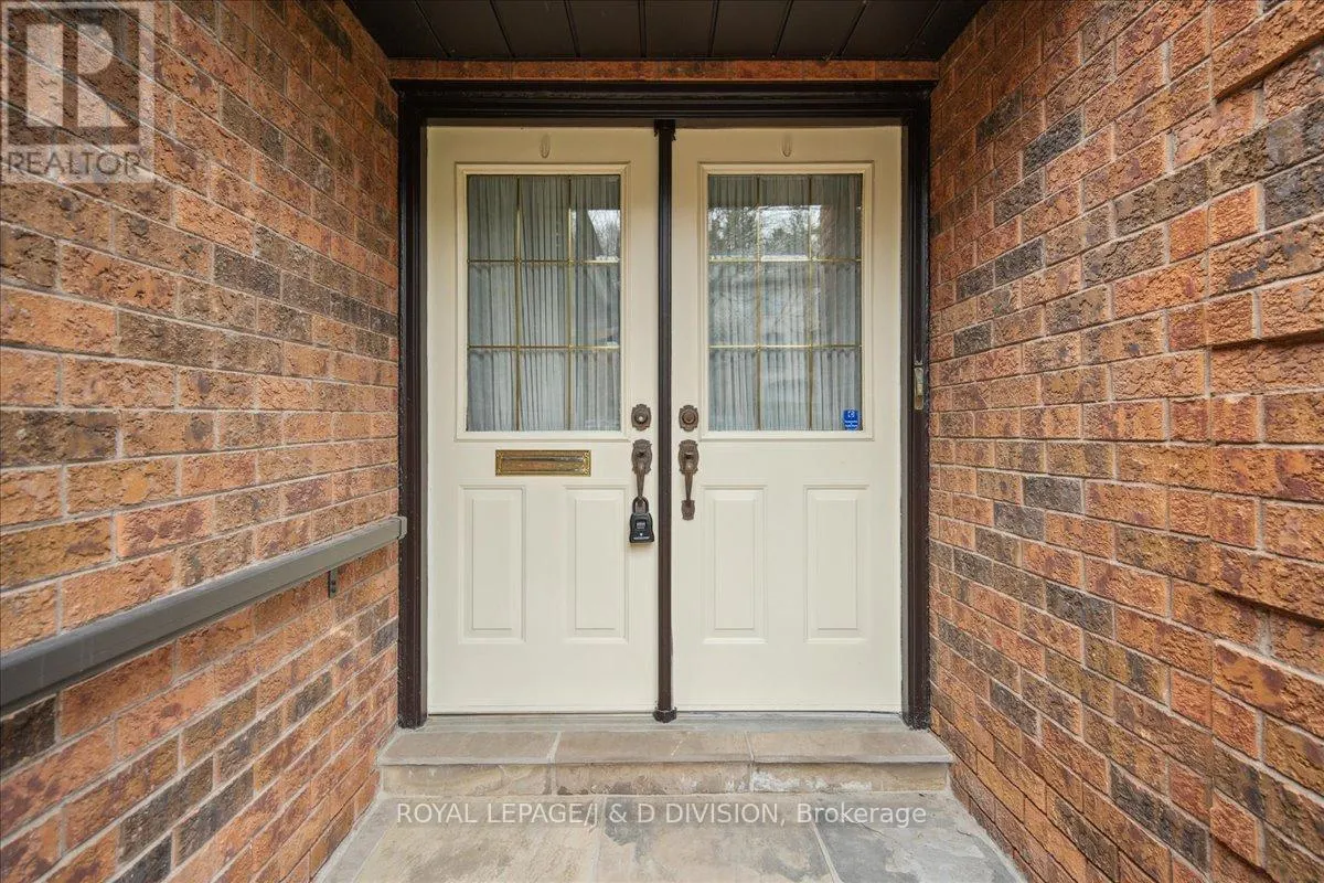 2 IVOR ROAD