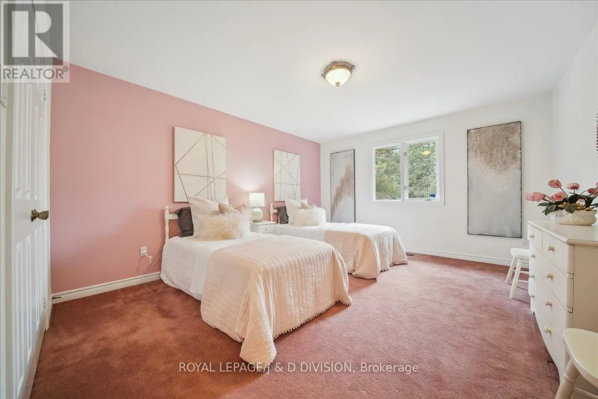 2 IVOR ROAD