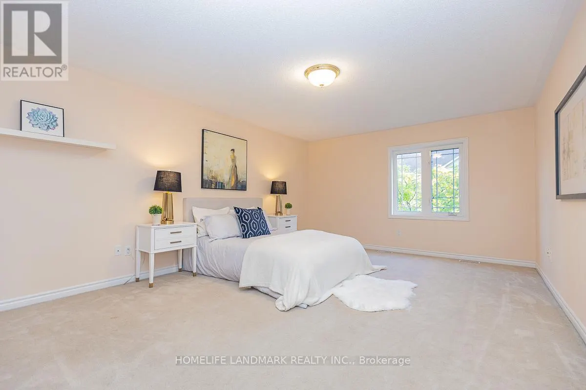 4 WILLIAM POOLE WAY