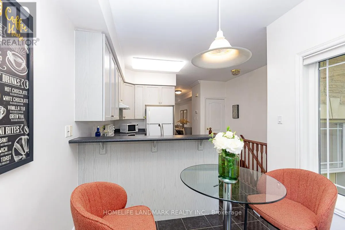 4 WILLIAM POOLE WAY