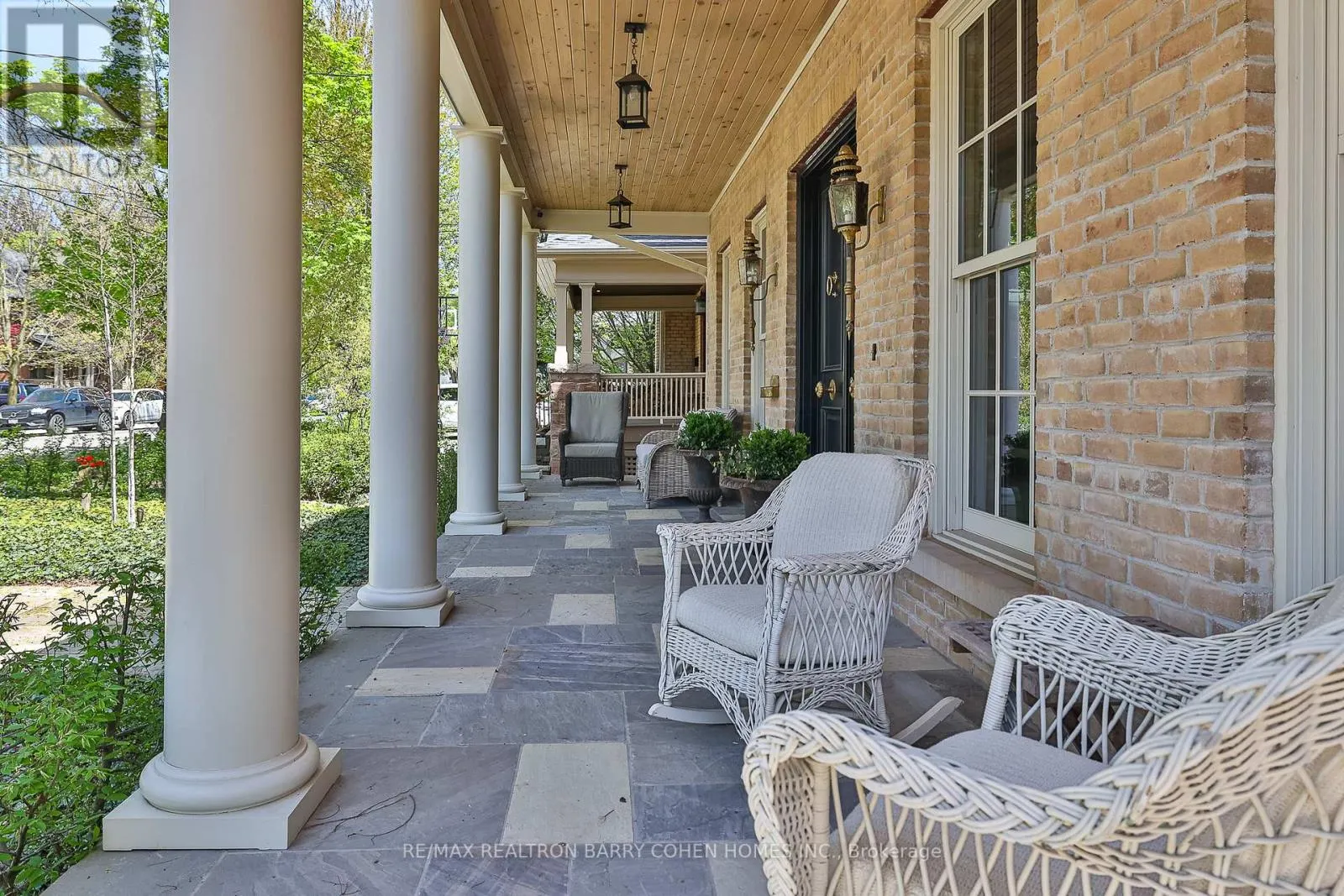 23 LYTTON BOULEVARD