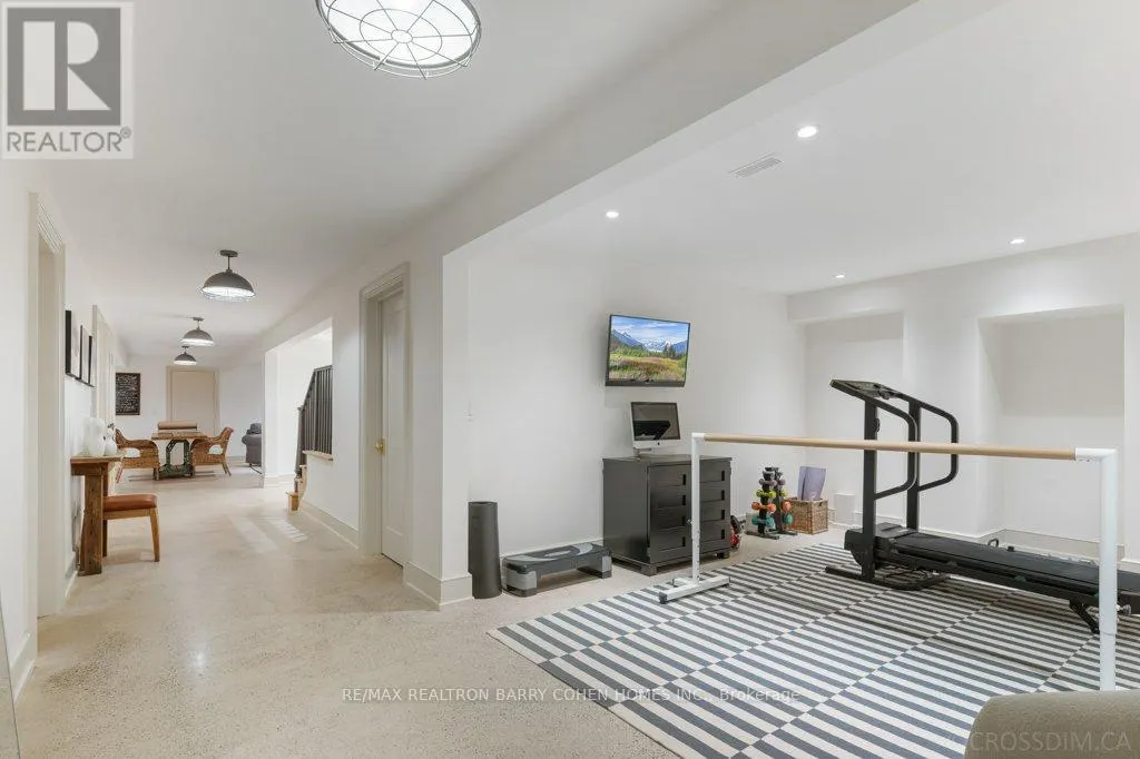 23 LYTTON BOULEVARD