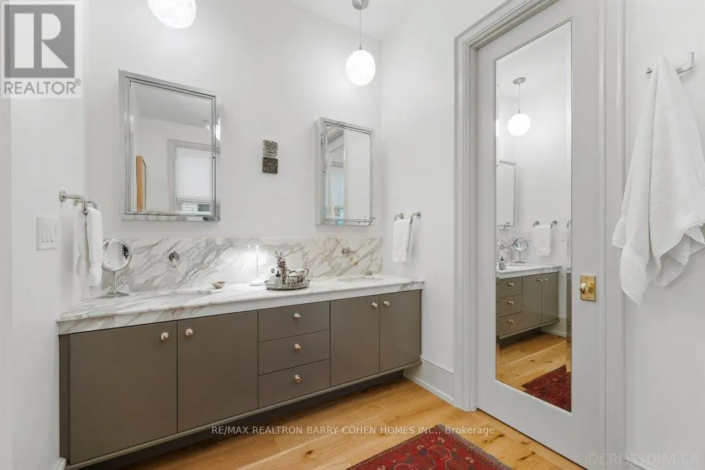 23 LYTTON BOULEVARD