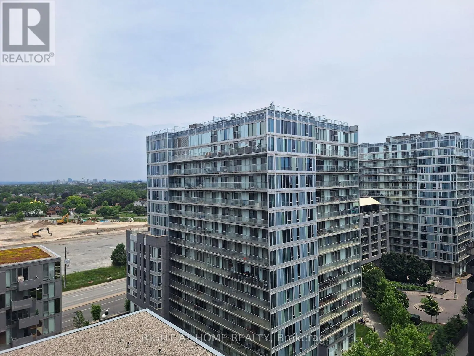 1204 - 38 MONTE KWINTER COURT
