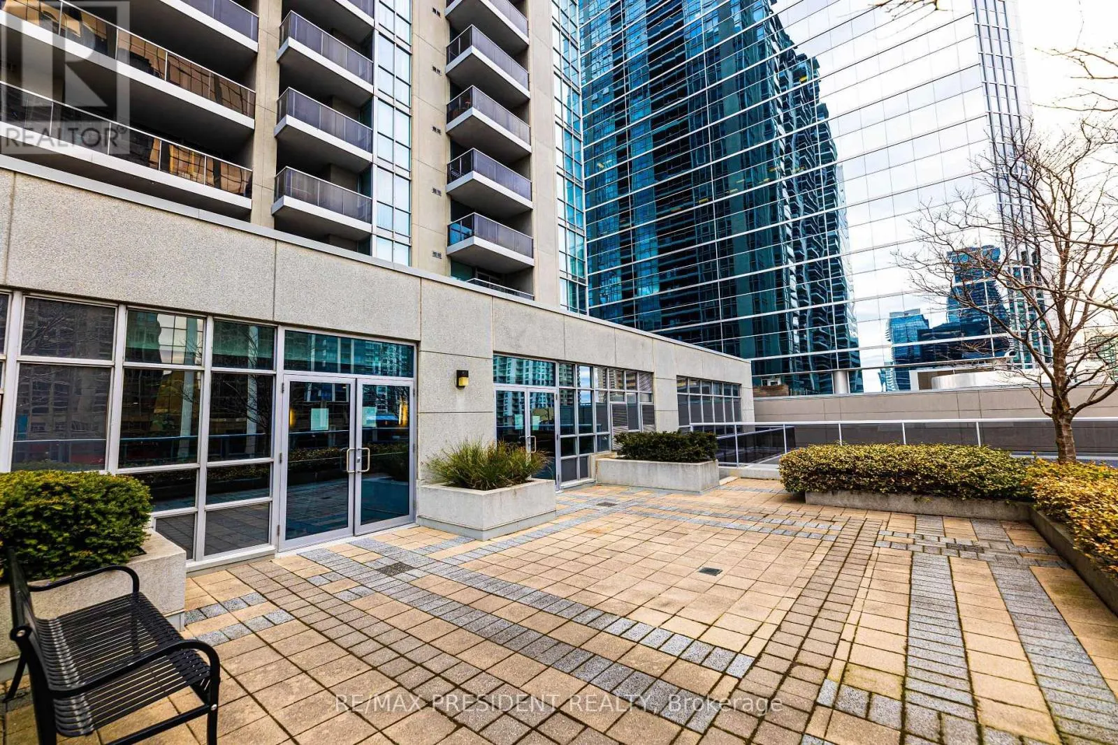 1911 - 4978 YONGE STREET