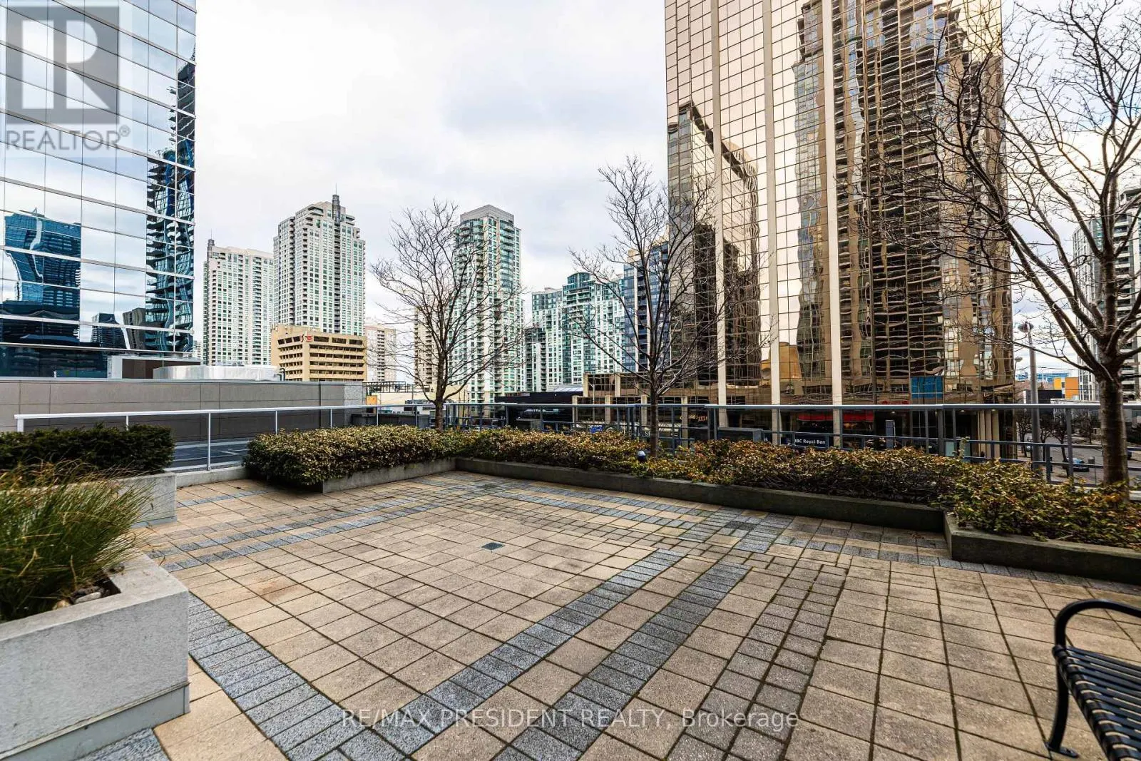 1911 - 4978 YONGE STREET