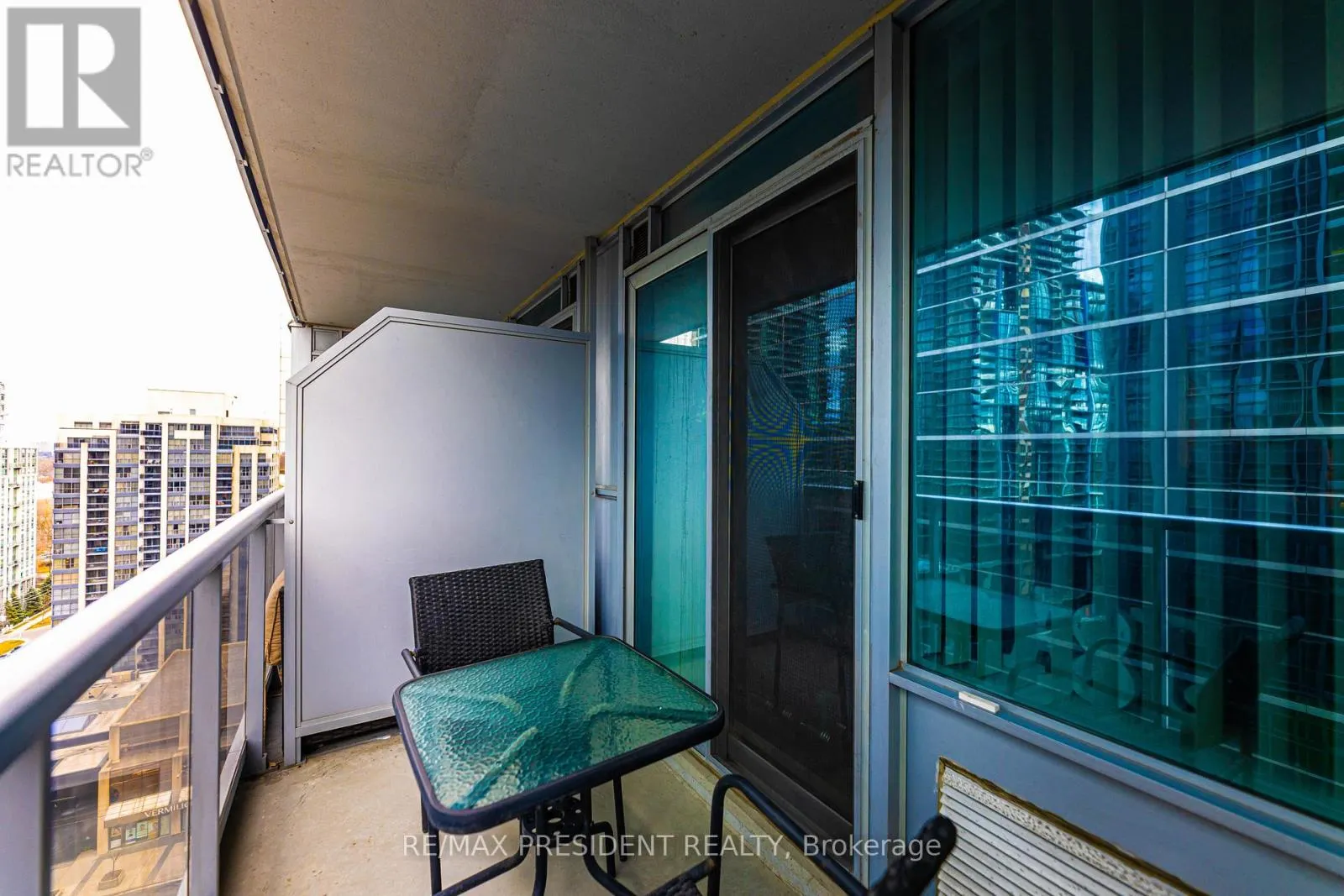 1911 - 4978 YONGE STREET