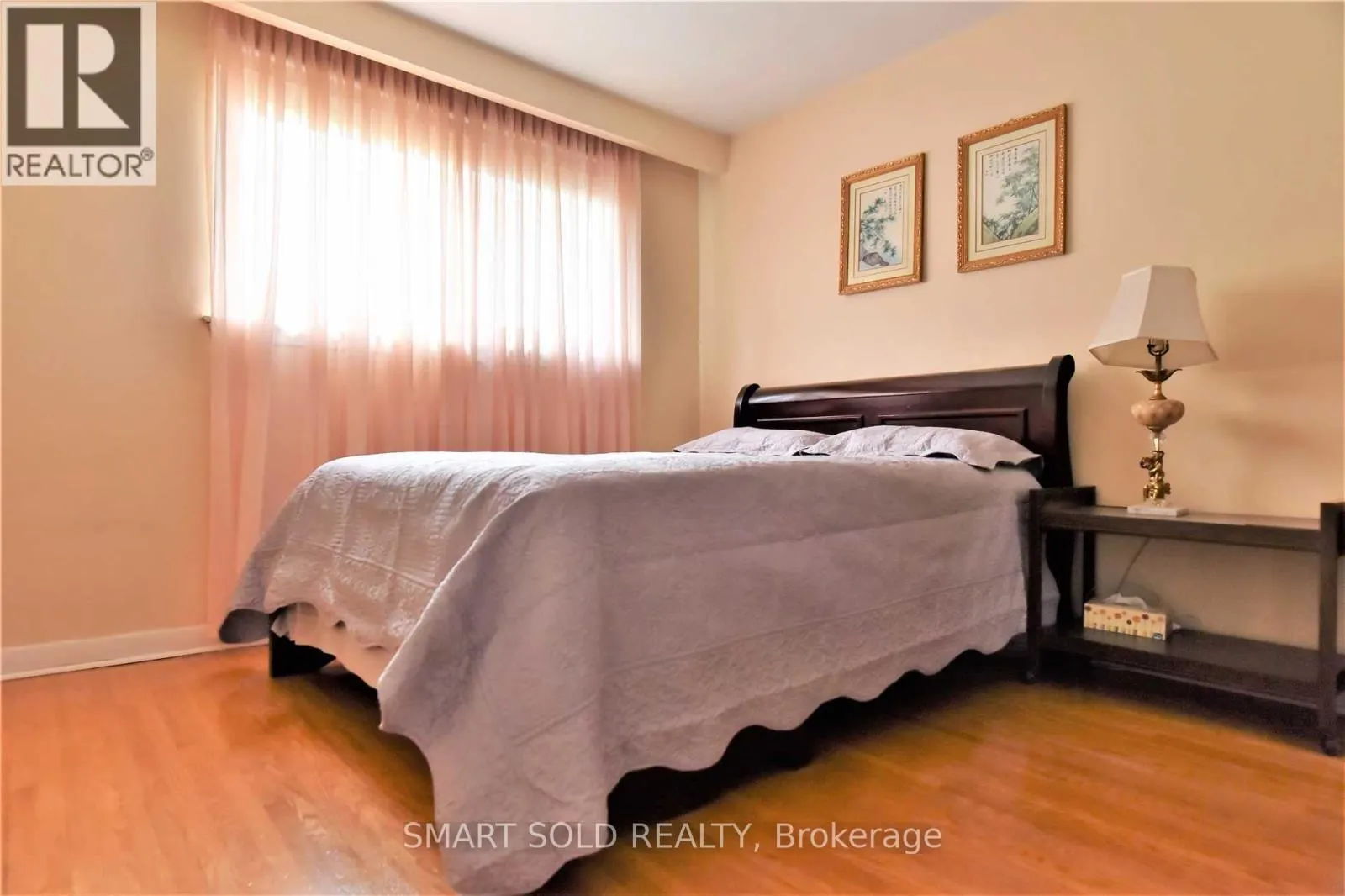 39 RAYOAK DRIVE