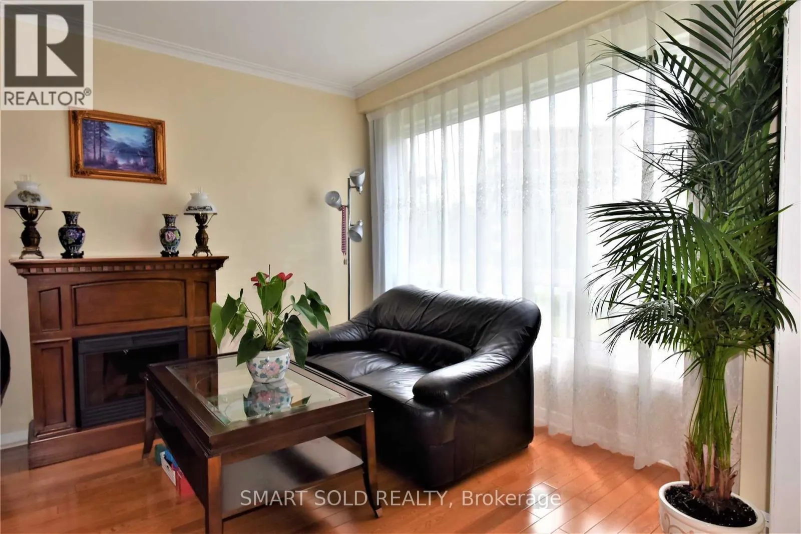 39 RAYOAK DRIVE