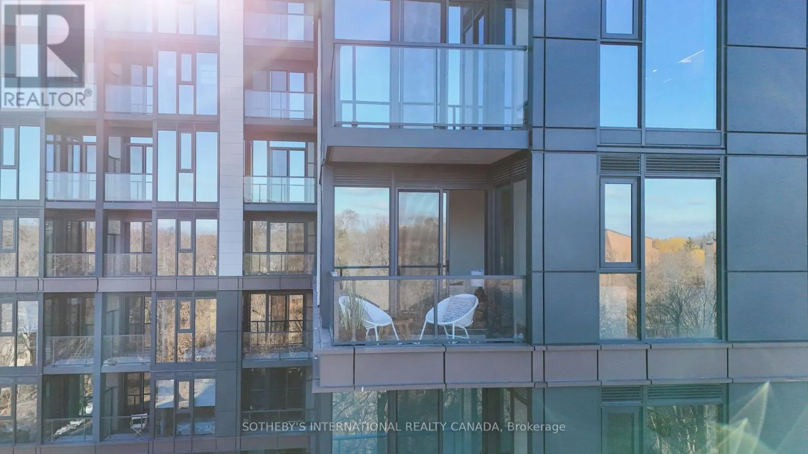 624 - 250 LAWRENCE AVENUE W