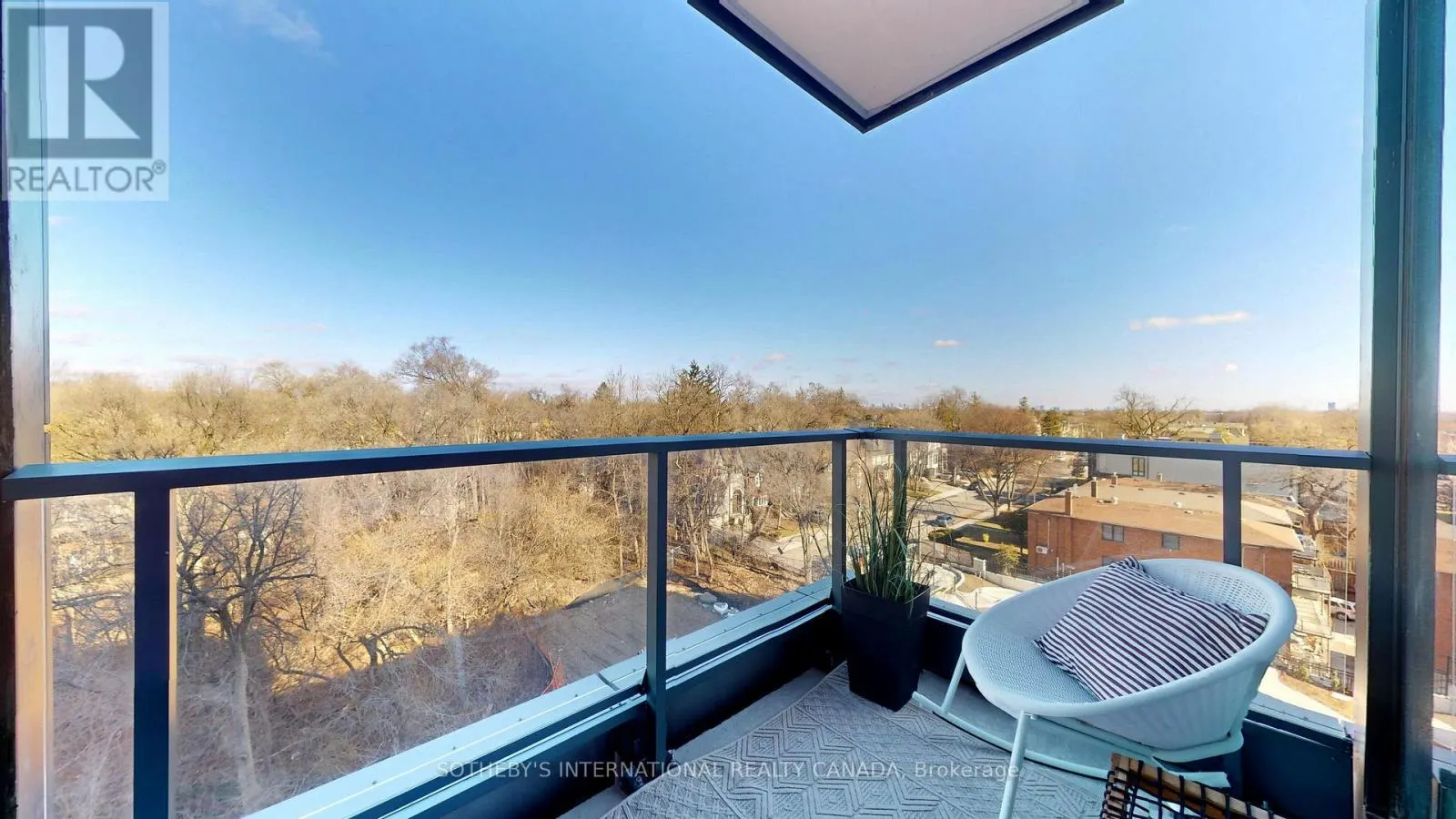 624 - 250 LAWRENCE AVENUE W