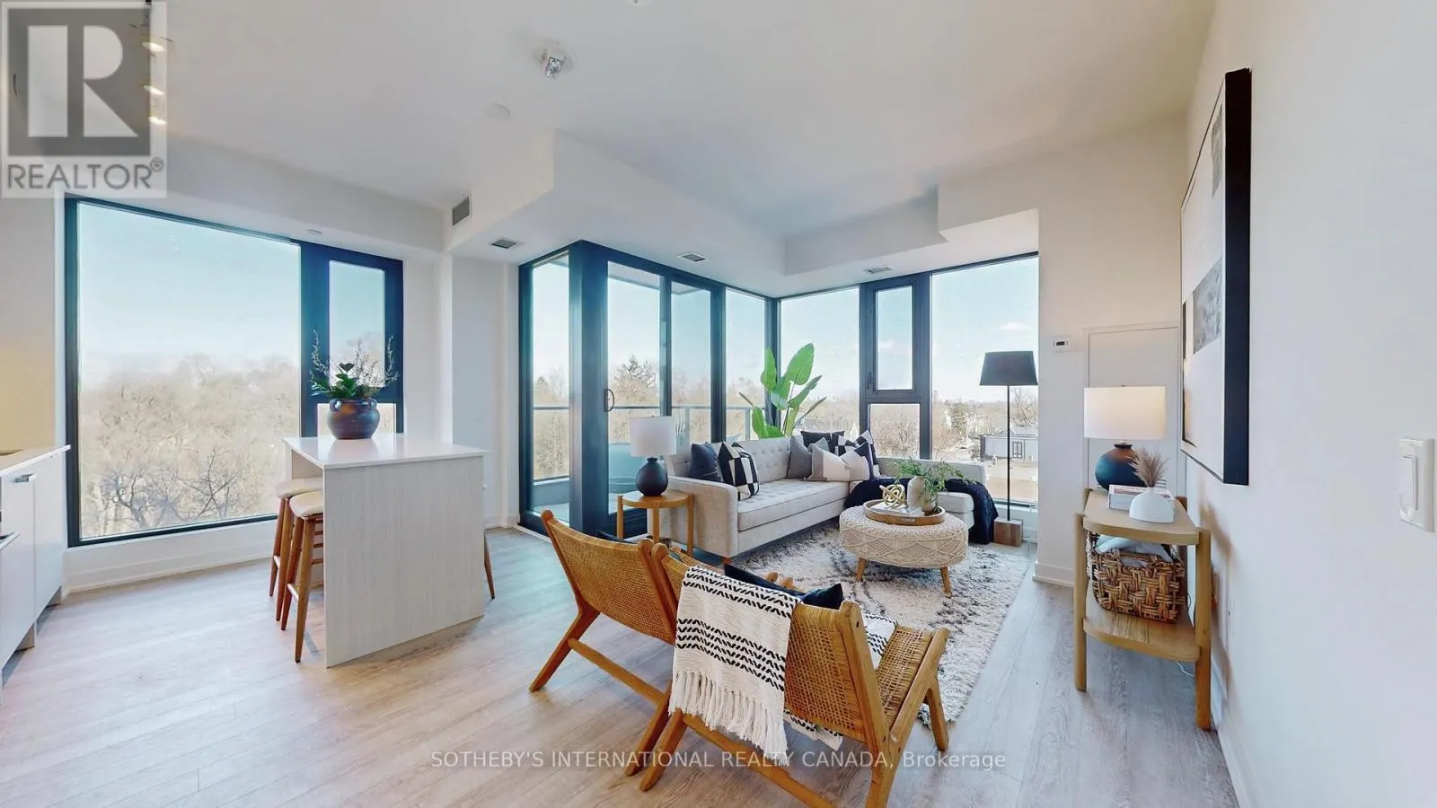 624 - 250 LAWRENCE AVENUE W
