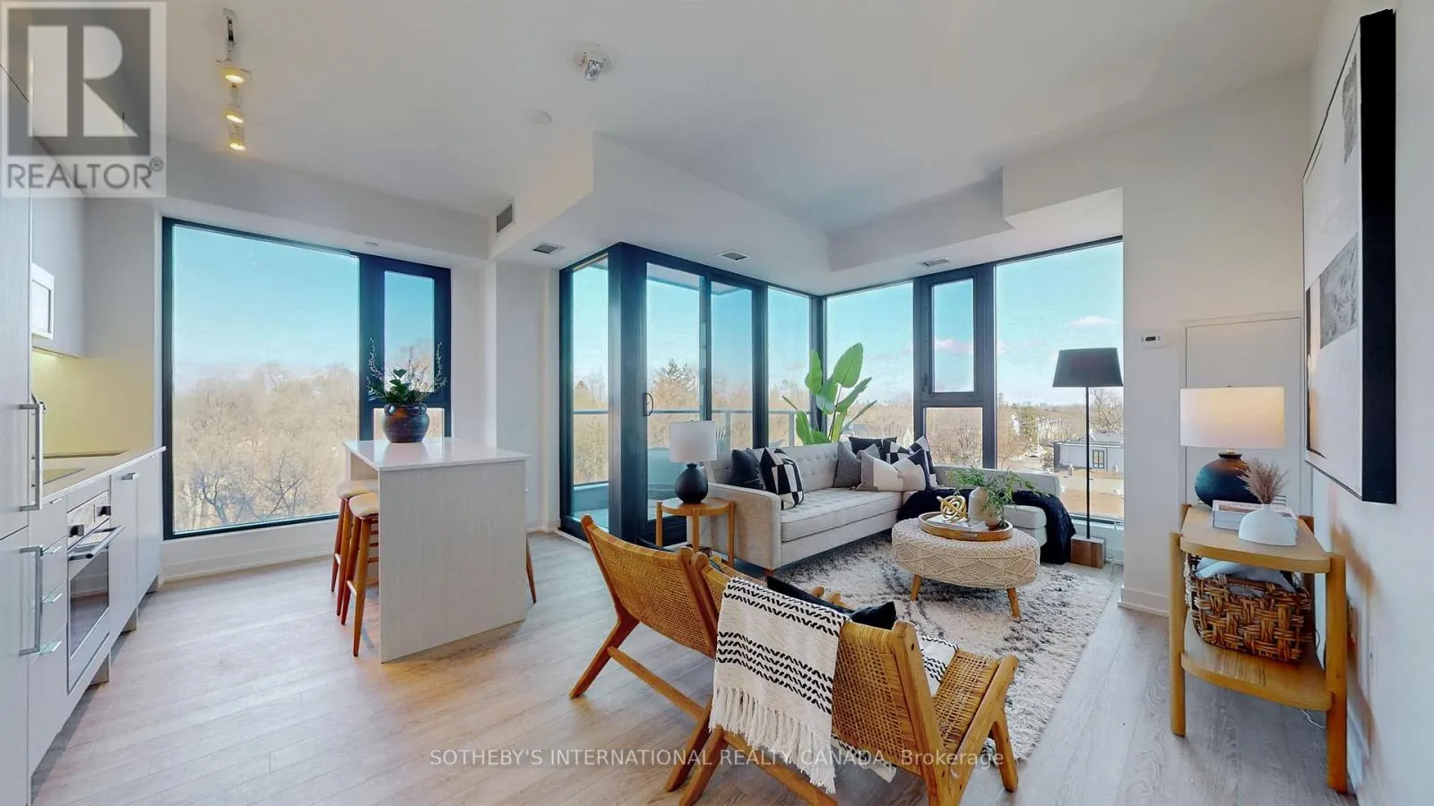 624 - 250 LAWRENCE AVENUE W