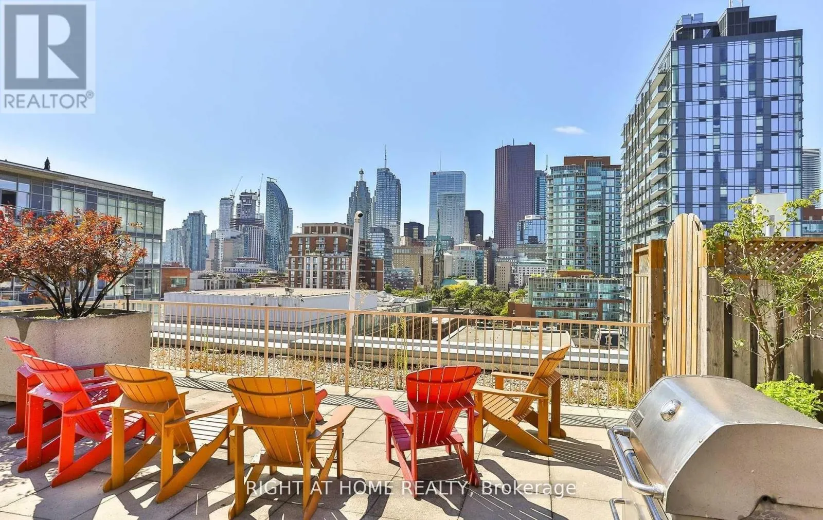 308 - 330 ADELAIDE STREET E