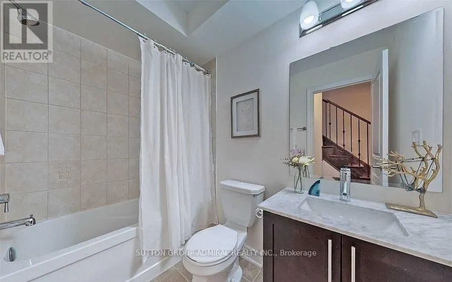 11 - 20 HARGRAVE LANE