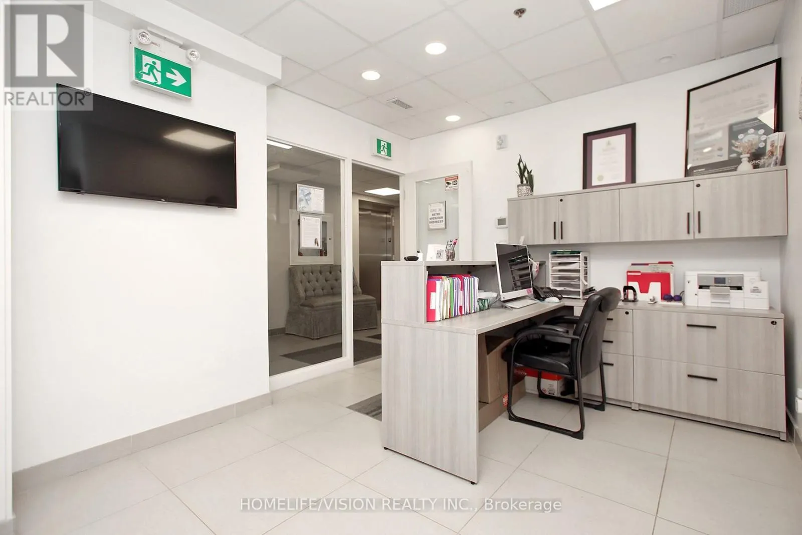 418 EGLINTON AVENUE W