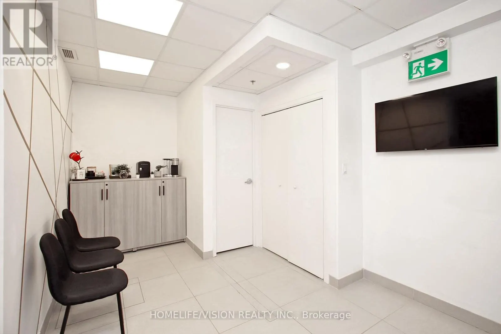 418 EGLINTON AVENUE W