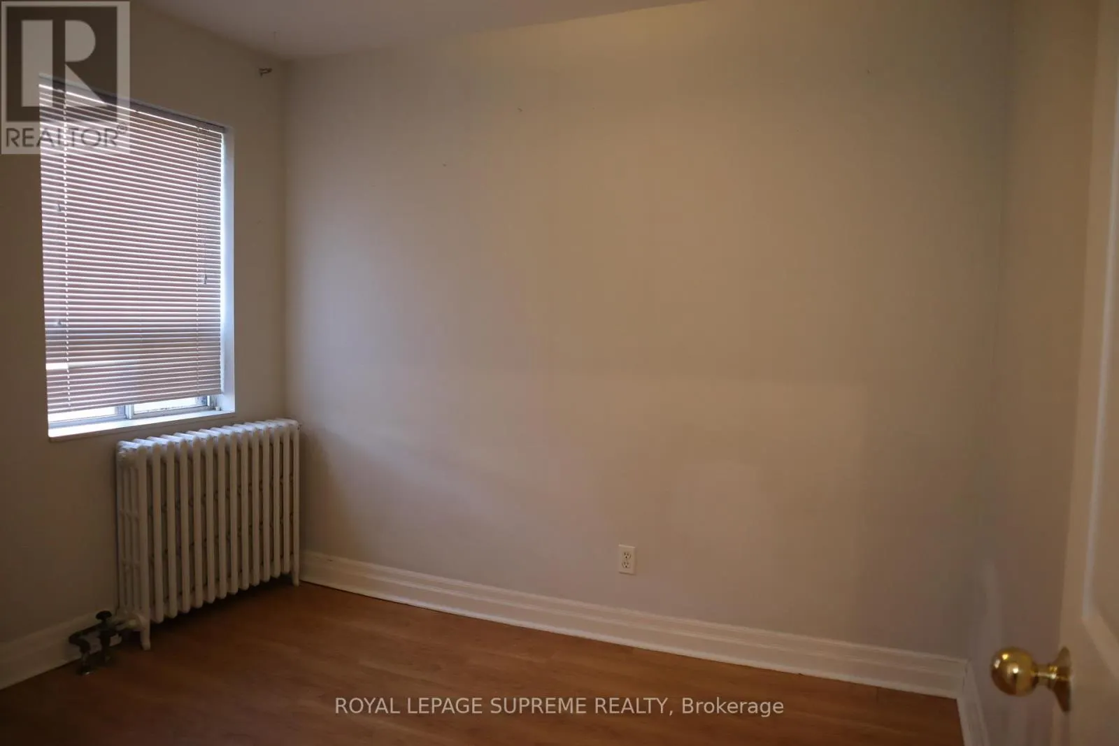2 - 526 EGLINTON AVENUE W