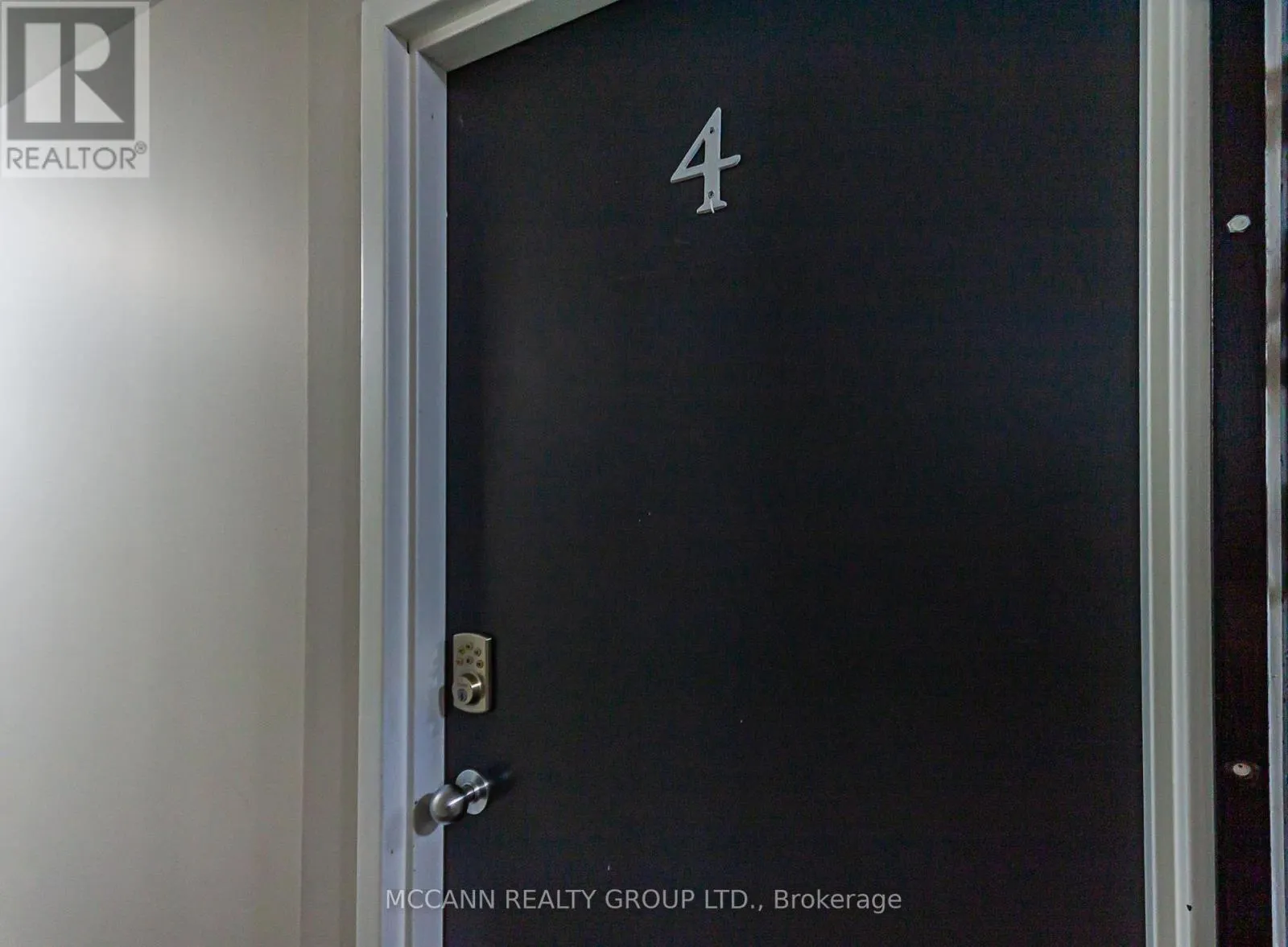 4 - 3317 YONGE STREET