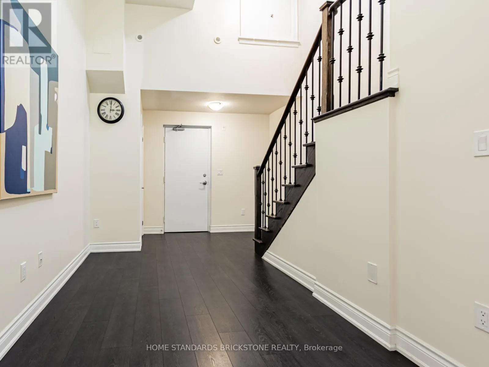 7 - 10 HARGRAVE LANE