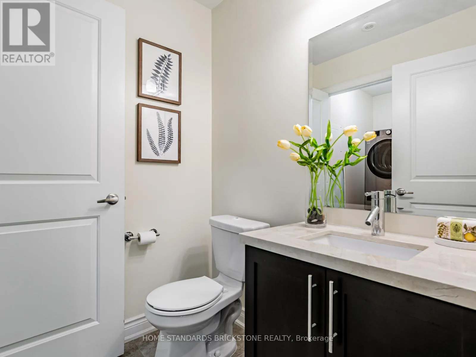 7 - 10 HARGRAVE LANE