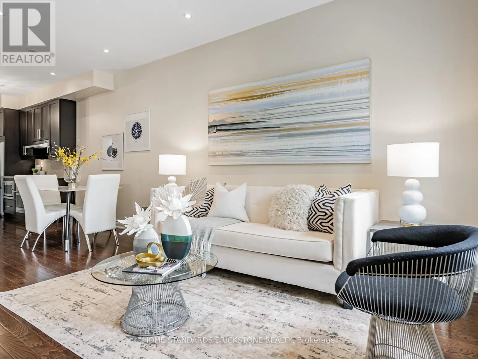 7 - 10 HARGRAVE LANE