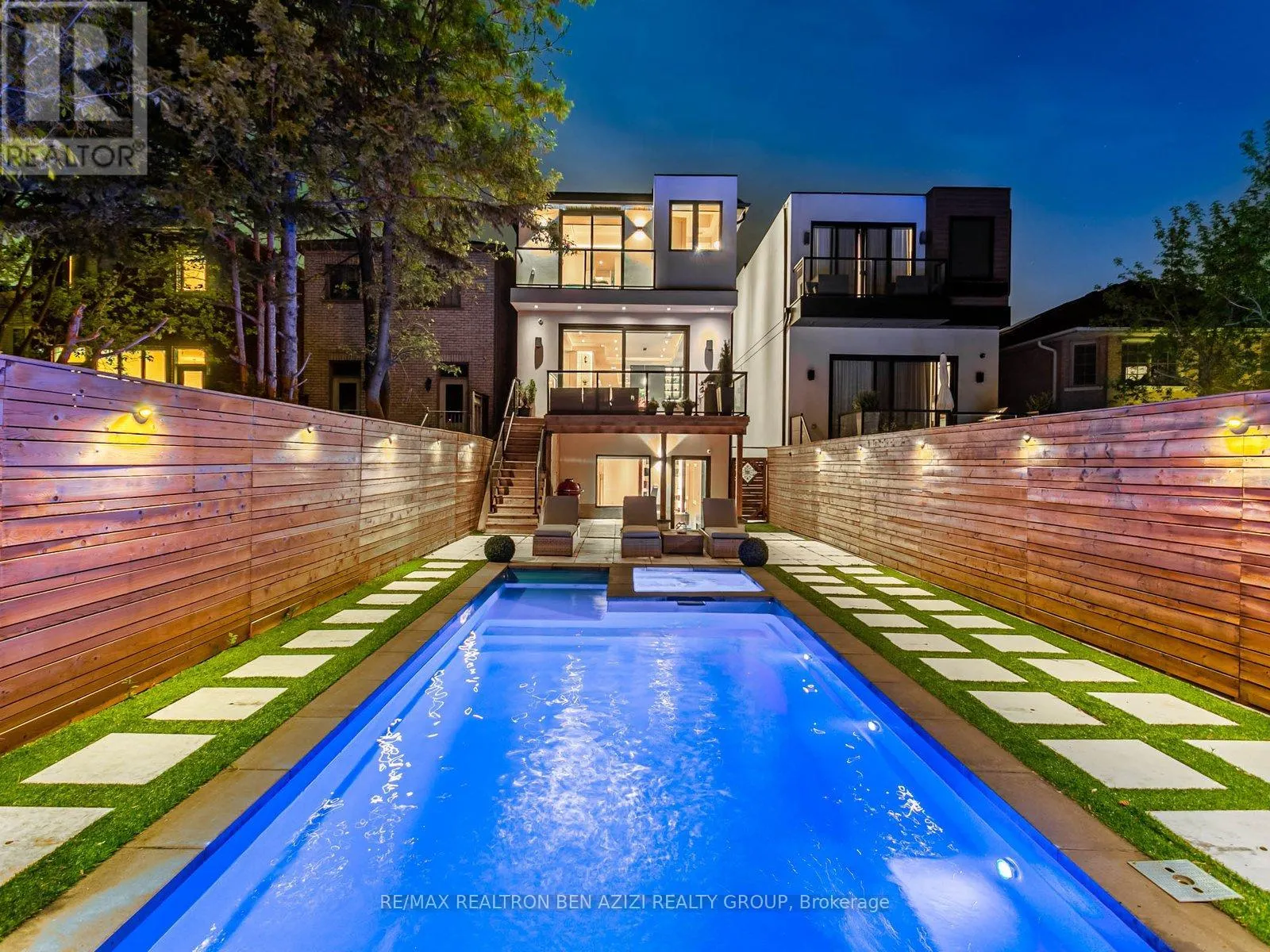 323 MELROSE AVENUE