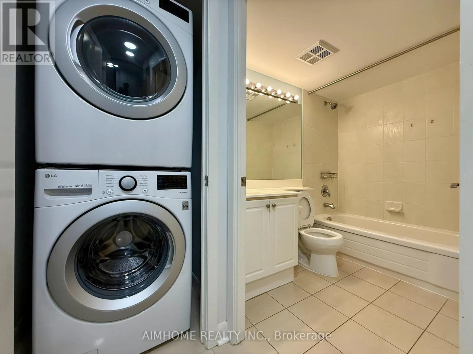 1803 - 4978 YONGE STREET