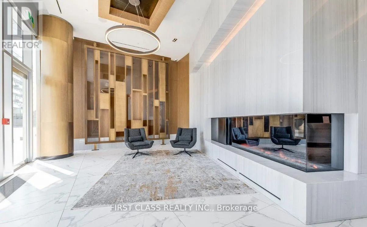 408 - 15 QUEENS QUAY E