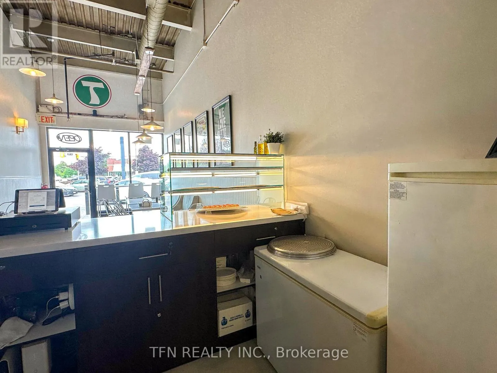 A01002A - 861 YORK MILLS ROAD