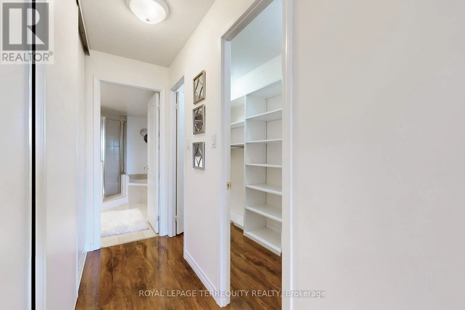 505 - 18 WANLESS AVENUE