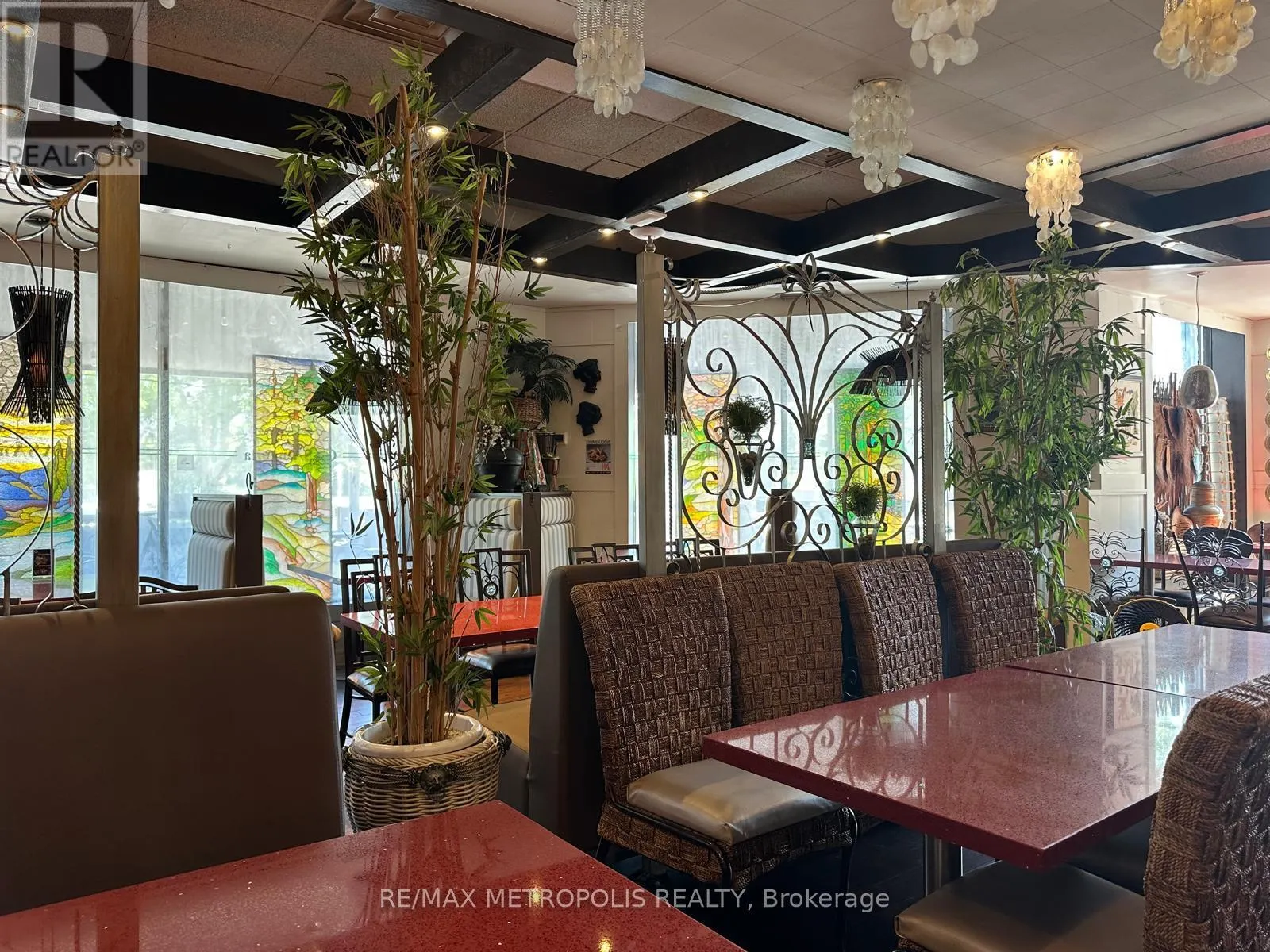 1 - 879 YORK MILLS ROAD