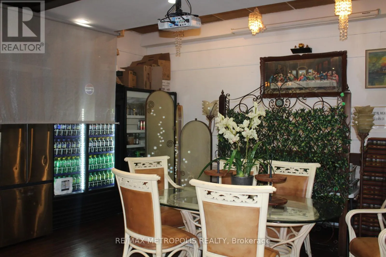 1 - 879 YORK MILLS ROAD