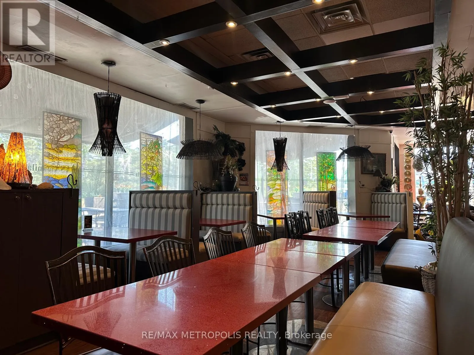 1 - 879 YORK MILLS ROAD