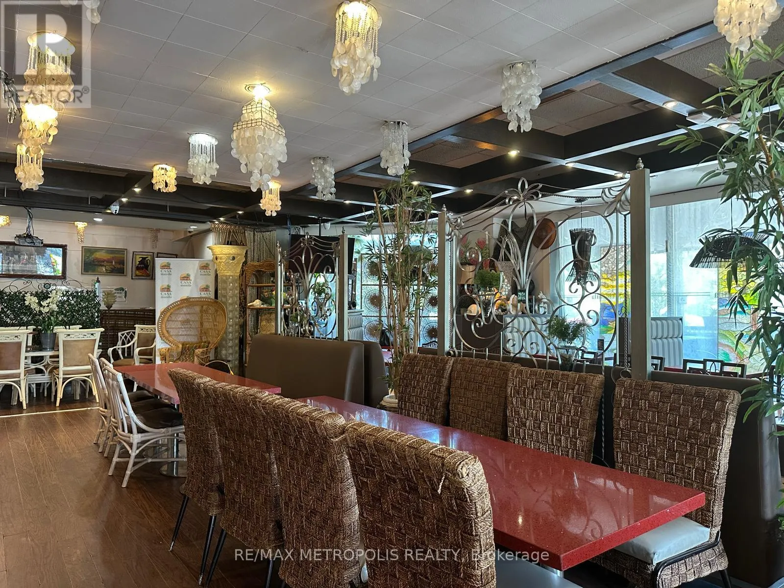 1 - 879 YORK MILLS ROAD