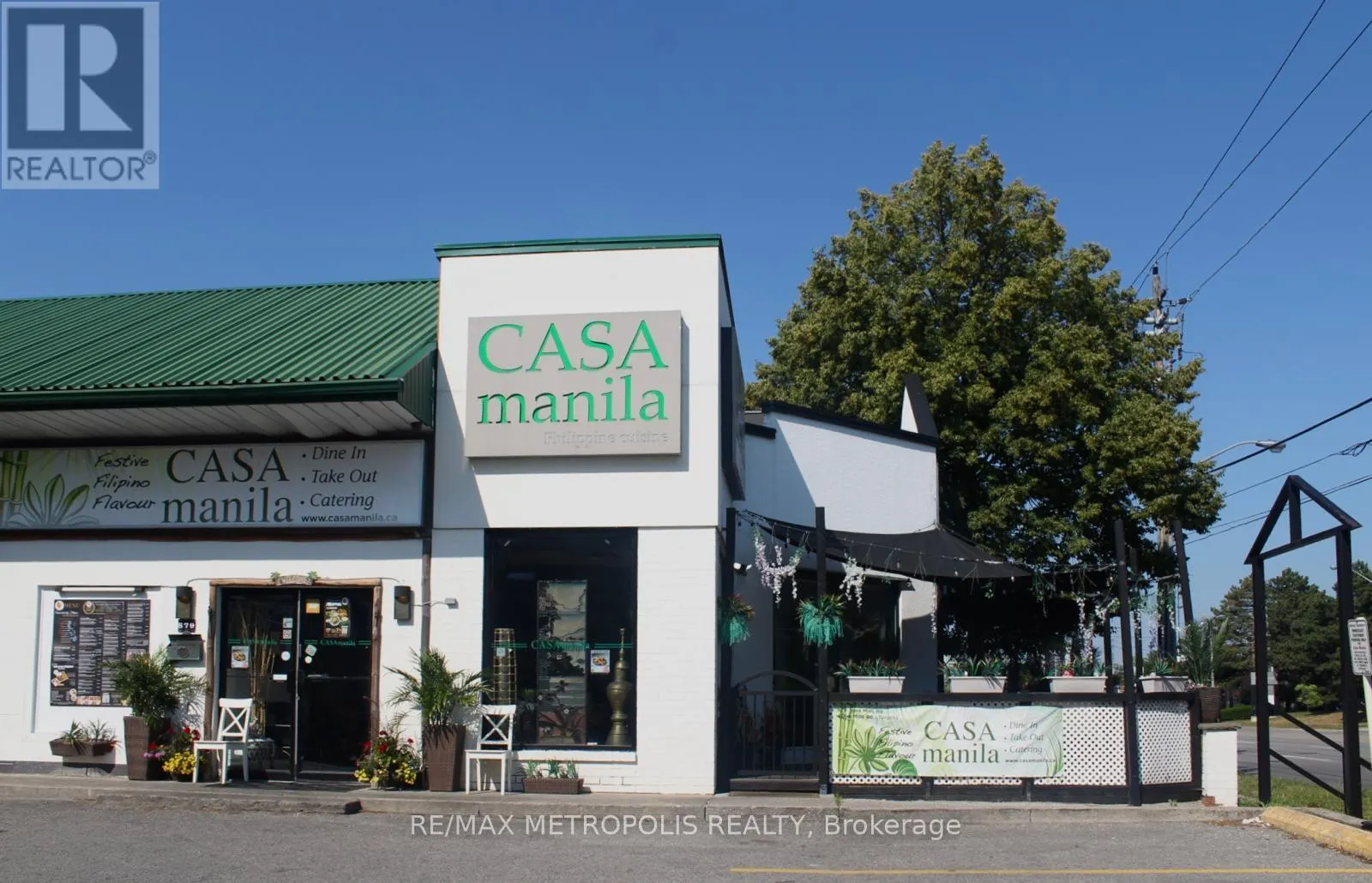 1 - 879 YORK MILLS ROAD