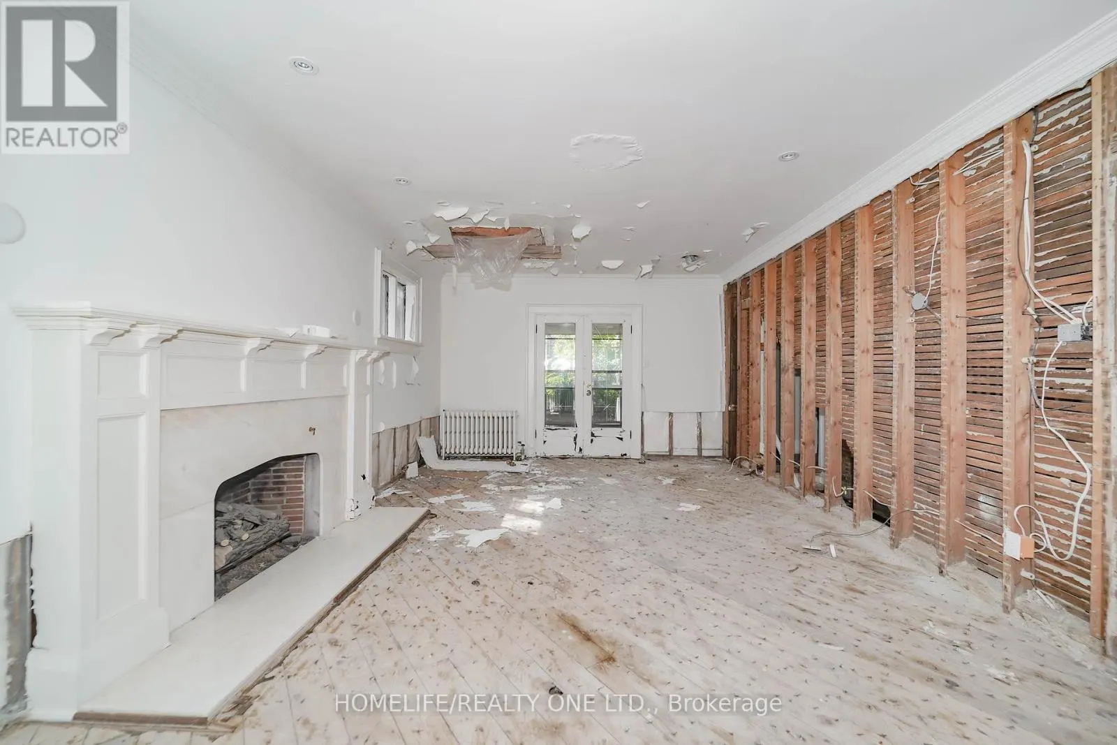 251 LYTTON BOULEVARD